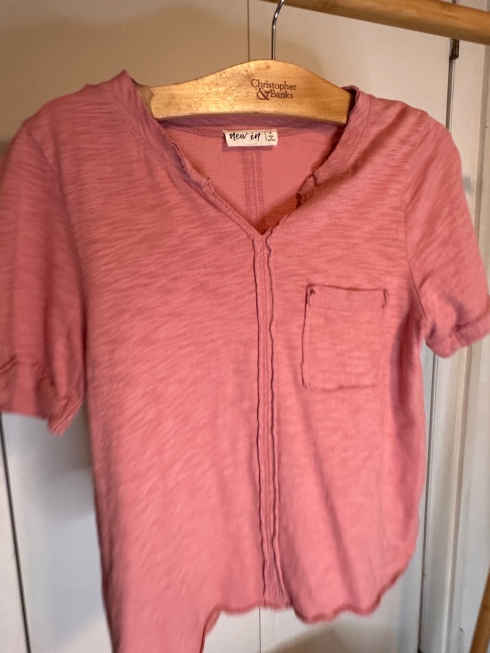Relaxed V-Neck Short Sleeve Pocket Tee in Dusty Pink - Picture 2 of 14